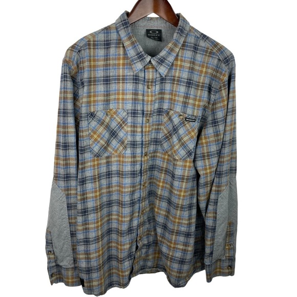Oakley | Gray Blue Tan Plaid Flannel Long Sleeve Button Shirt - Picture 1 of 10